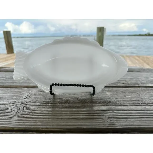 Vintage Milk Glass Fish by Glasbake McKee, Fish Shape Baker, Seafood Dish 18